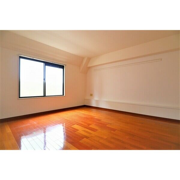 ジョイフル名古屋駅前 ベッドルーム