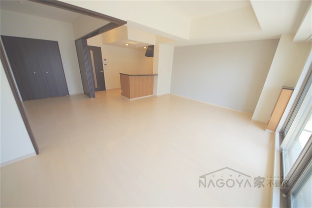 オルソパール伝馬 リビング