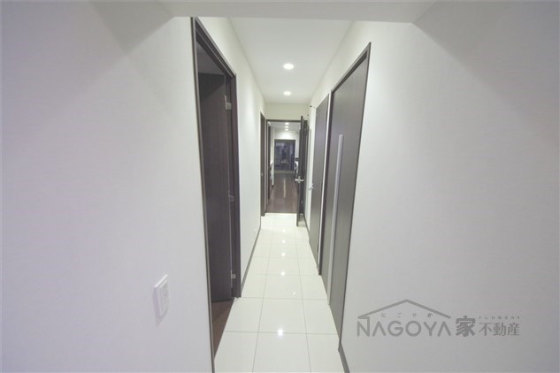 AREX丸の内 玄関