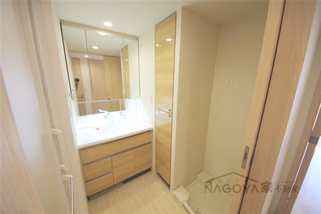 プレサンスロジェ丸の内PRIME CASA その他3