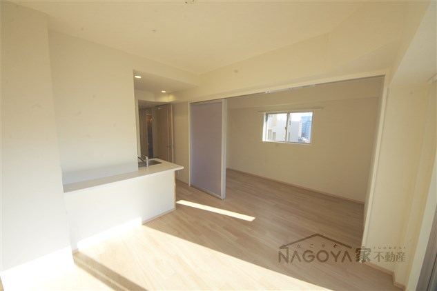 プレサンスロジェ丸の内PRIME CASA リビング