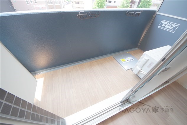 プレサンスグラン栄THE　TOWER ベランダ