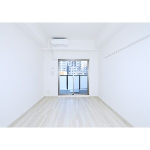 エステムコート名古屋鶴舞シエル リビング