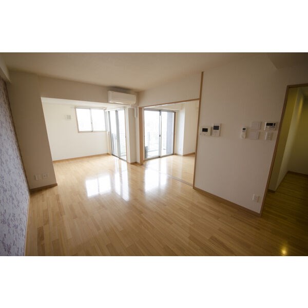 イーグルヘッド橦木 リビング