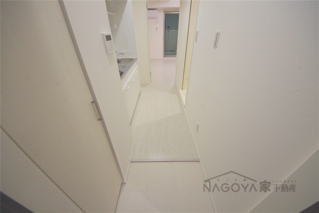 アビターレ車道 玄関