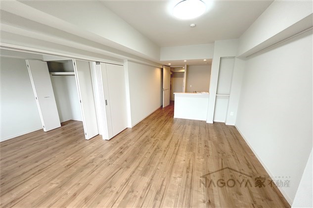 ラグゼナ浄心 リビング