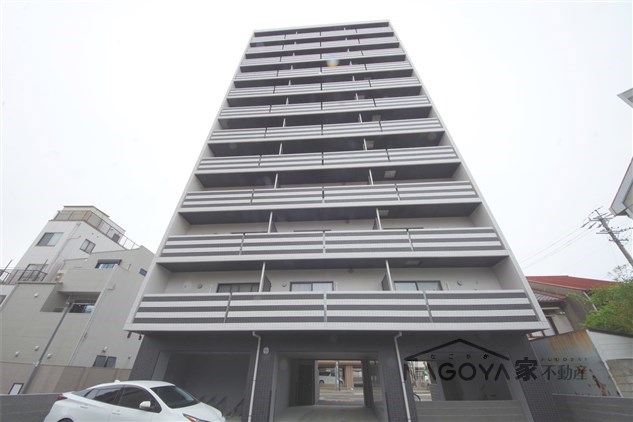 GRANDUKE代官町reverso 外観