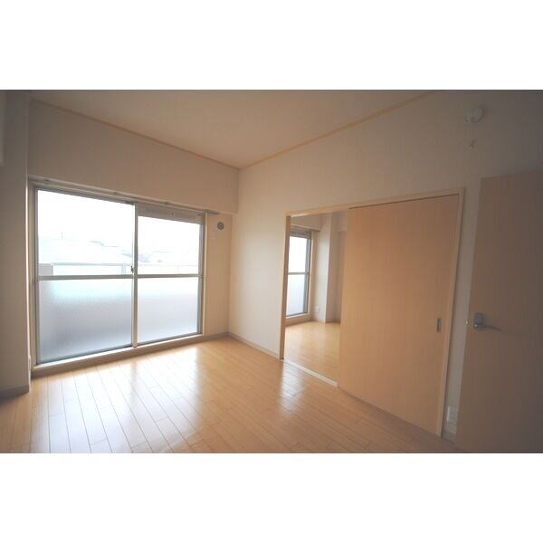 ファミール八代 リビング