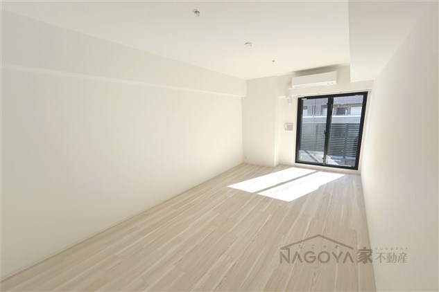 S-ＲESIDENCE大曽根駅前 リビング