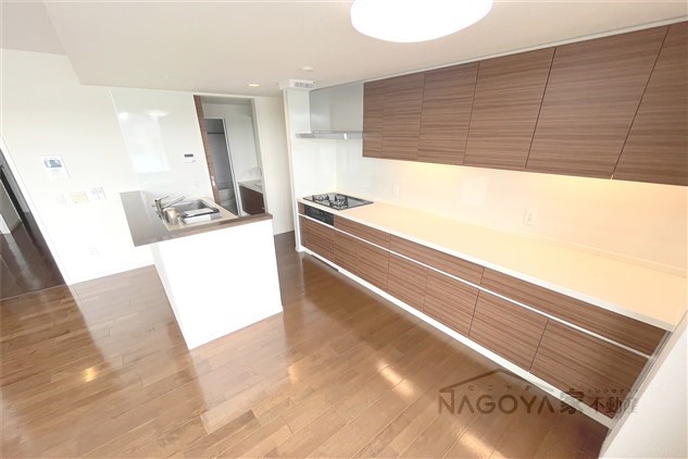 プライムメゾン富士見台 キッチン