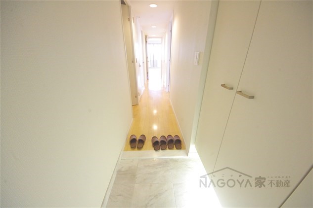 エスティメゾン東白壁 玄関