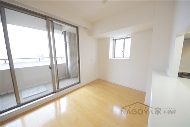 エスティメゾン東白壁 リビング