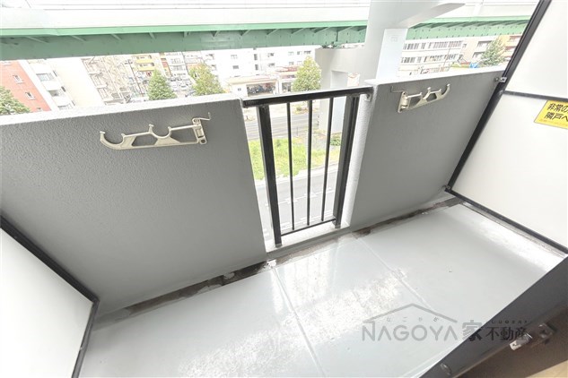 クレスト泉 ベランダ