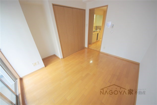 フィール大須 ベッドルーム