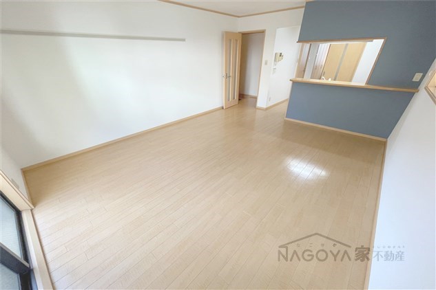 ハイツグランベル リビング