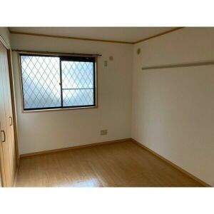 ハイツグランベル ベッドルーム