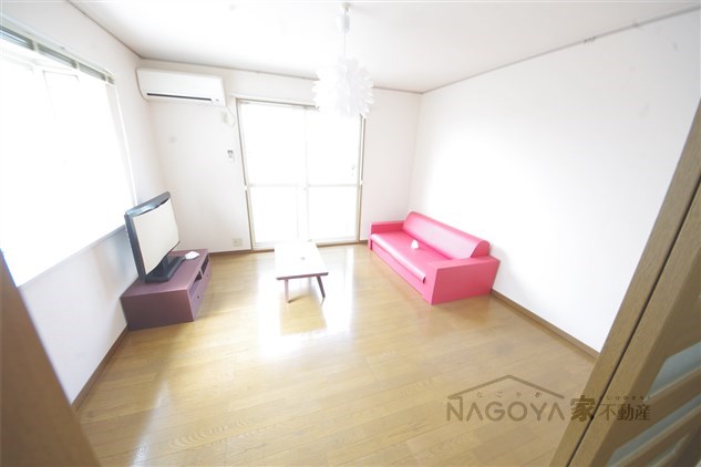 エステート八事Ｂ棟 リビング