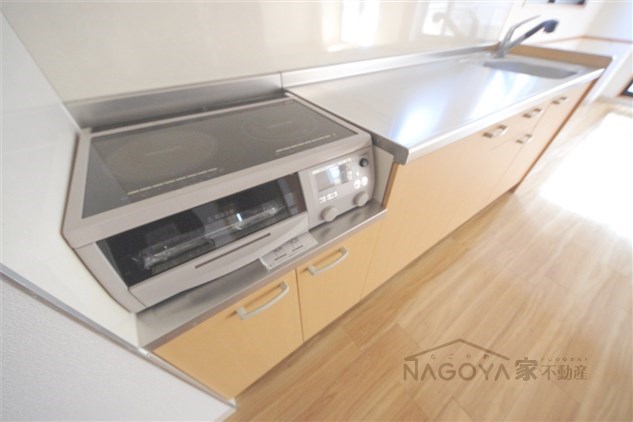 サンマルノウチビル キッチン