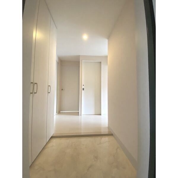 シェソワ滝川 玄関