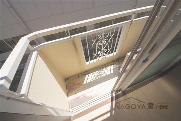 サンクレスト覚王山 ベランダ