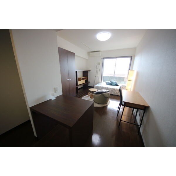 ドゥーエ大須 リビング