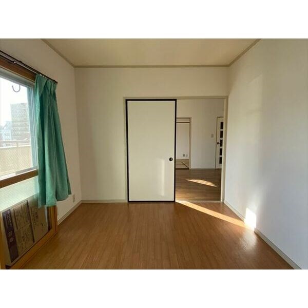 プラザ新栄 ベッドルーム