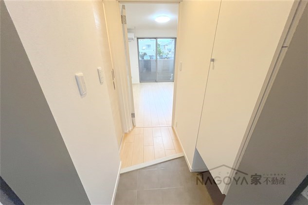 Evergarden千種Ⅱ 玄関