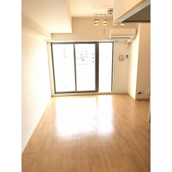 CATTLEYA　GARDEN リビング