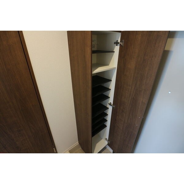 R-Smart大曽根 玄関