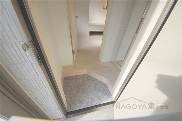 ハーモニック御器所 玄関