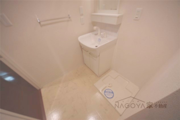 ＭＩＬＥＳ　ＴＯＮＥＳ その他2