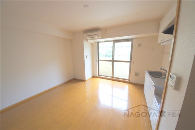 グランツ東別院 リビング