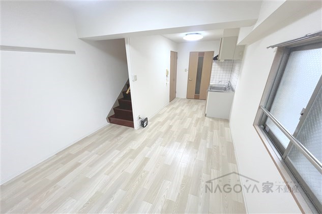 ジュネス上飯田 リビング