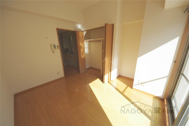 フィール大須 ベッドルーム