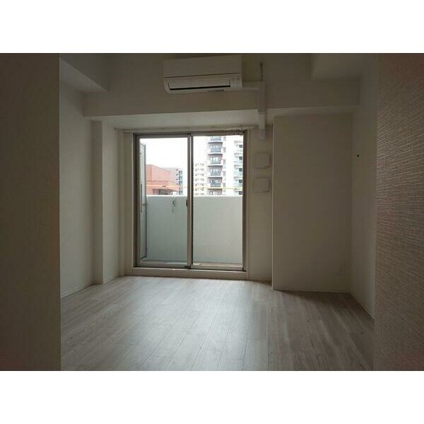 エスリード池下レスティア リビング