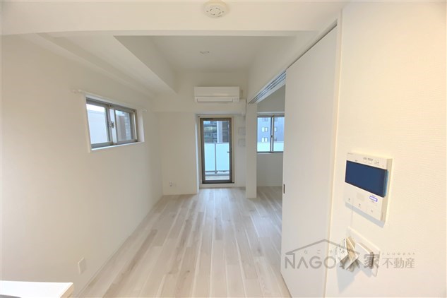 エスリード池下レスティア リビング