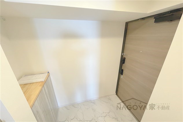 S-RESIDENCE東別院 玄関