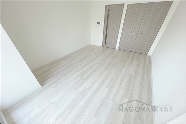 S-RESIDENCE東別院 リビング