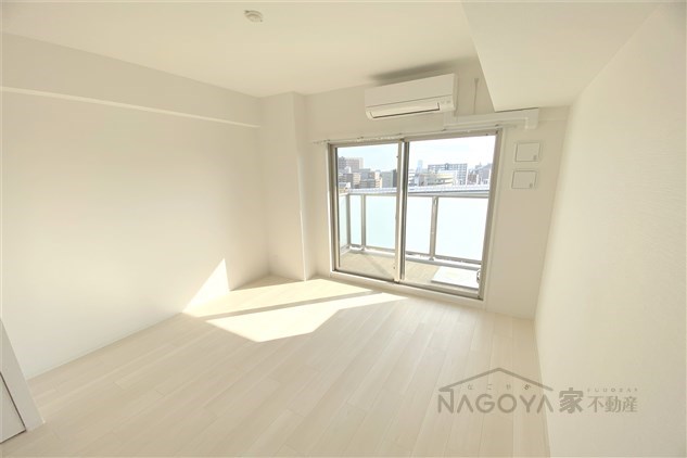 エスリード新栄テセラ リビング