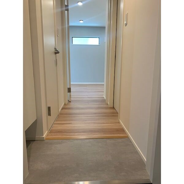 MOVE堀田SOUTH 玄関