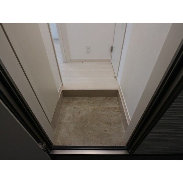 GRANDTIC名駅南 玄関