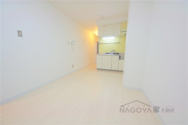 ゼフィール リビング