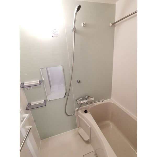 ディアレイシャス大須赤門通本町 風呂画像