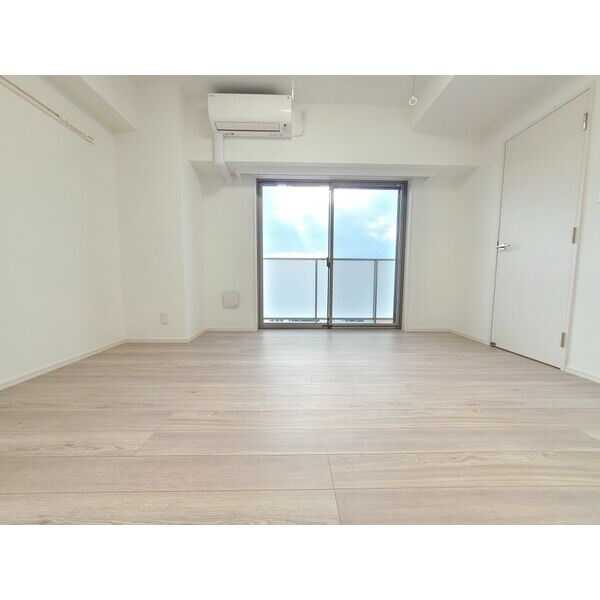 ディアレイシャス大須赤門通本町 ベランダ