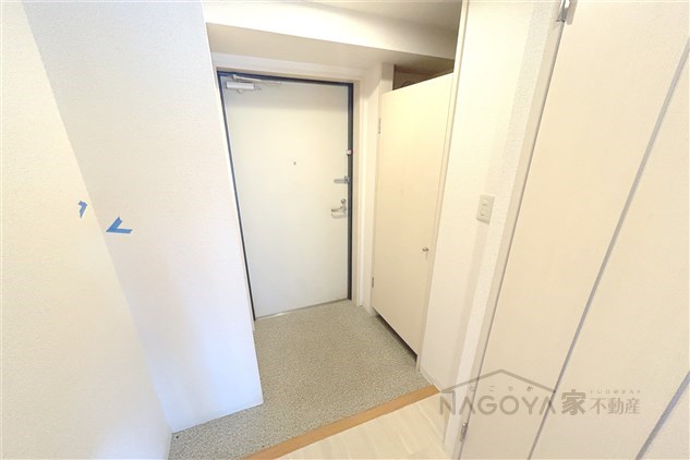 グランシャリオ 玄関