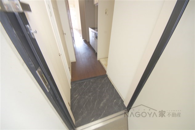 サンドリヨン 玄関