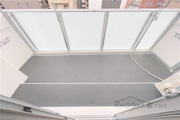 SPAZIO METALLO ベランダ