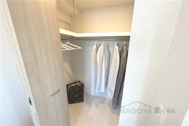 デュオフラッツ栄 収納