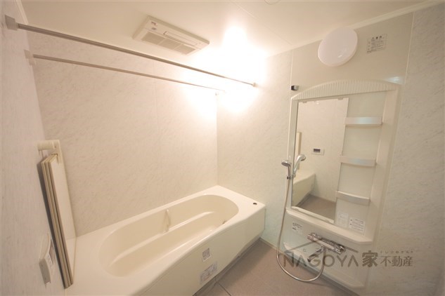 エスティメゾン東白壁 風呂画像