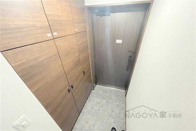 Residence d&amp;rsquo;東山 玄関